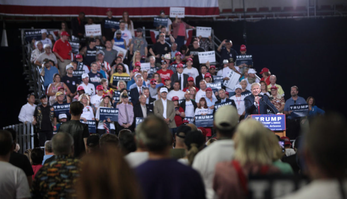 CNN: Donald Trump super PACs battle in Cleveland